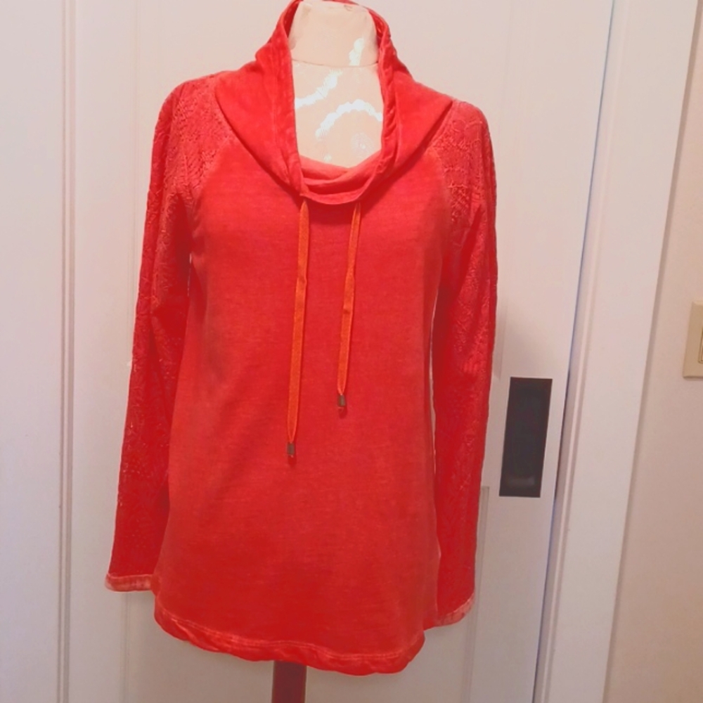 Soft Surroundings Coral Tunic Top with Lace Sleeves S